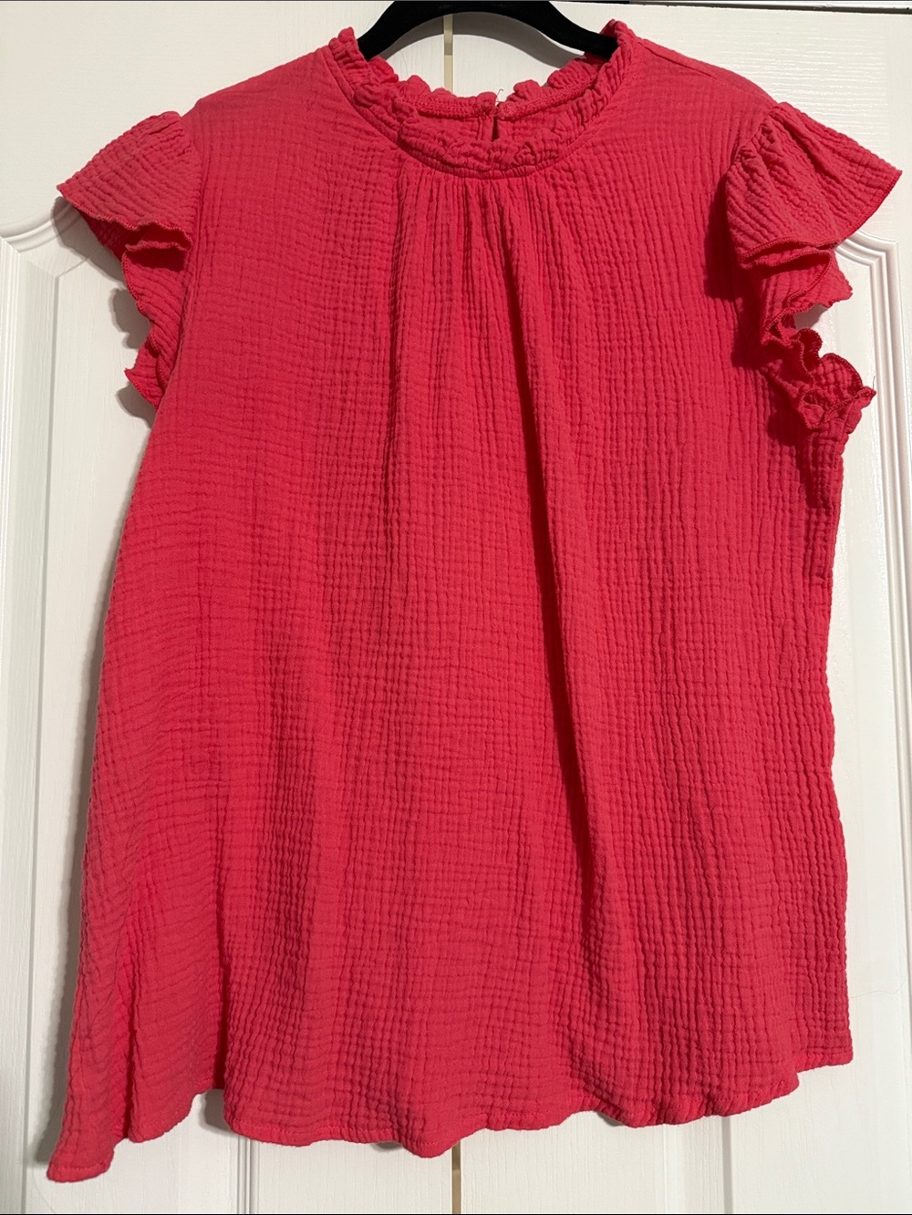 Womens Ruffle Sleeve Top - Hot Pink